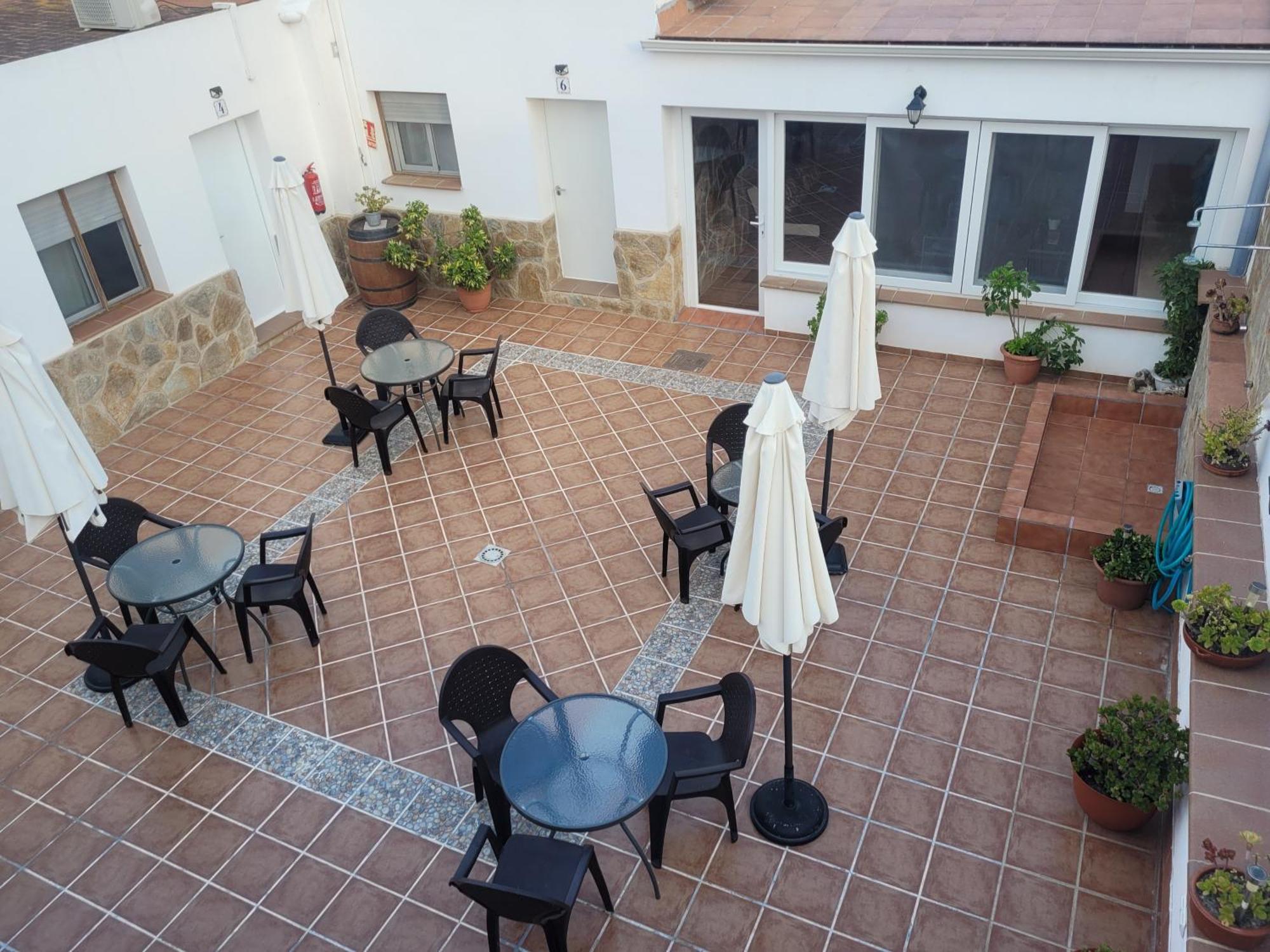 La Llar De Laura Pensionat El Poble Nou del Delta Eksteriør billede